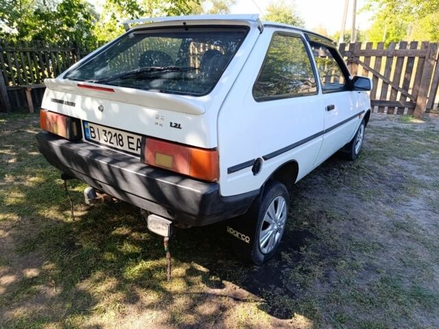 Белый ЗАЗ 1102 Таврия-Нова, объемом двигателя 1.2 л и пробегом 250 тыс. км за 550 $, фото 1 на Automoto.ua