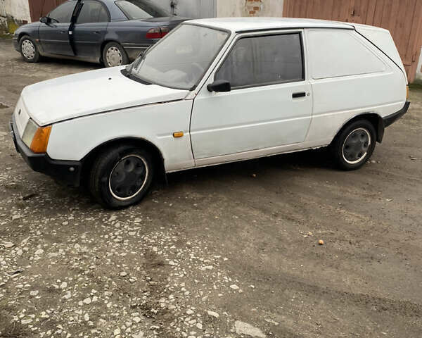 Білий ЗАЗ 1102 Таврія-Нова, об'ємом двигуна 1.2 л та пробігом 230 тис. км за 550 $, фото 3 на Automoto.ua