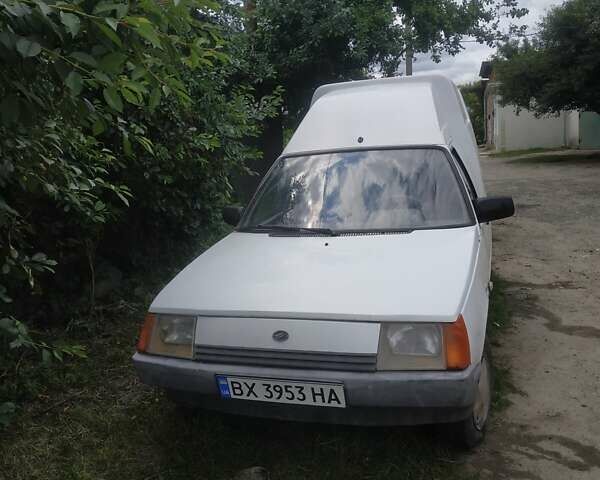 Белый ЗАЗ 1102 Таврія-Нова, объемом двигателя 12 л и пробегом 235 тыс. км за 1100 $, фото 3 на Automoto.ua