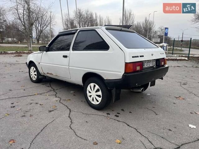 Белый ЗАЗ 1102 Таврія-Нова, объемом двигателя 1.2 л и пробегом 25 тыс. км за 500 $, фото 3 на Automoto.ua