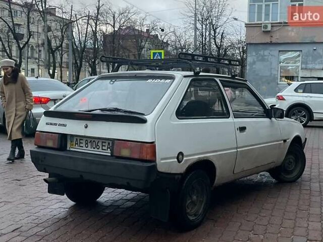 Белый ЗАЗ 1102 Таврия-Нова, объемом двигателя 1.1 л и пробегом 145 тыс. км за 1050 $, фото 3 на Automoto.ua