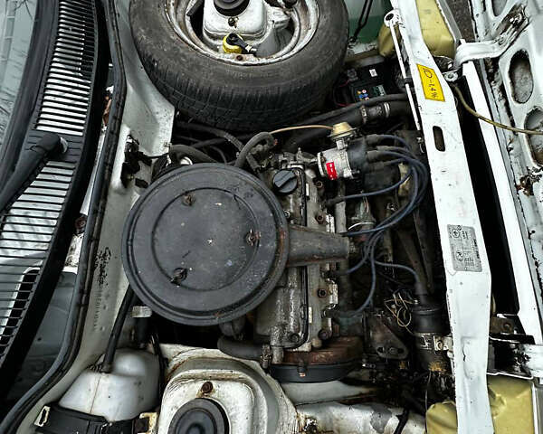 Белый ЗАЗ 1102 Таврія-Нова, объемом двигателя 1.1 л и пробегом 42 тыс. км за 1420 $, фото 6 на Automoto.ua