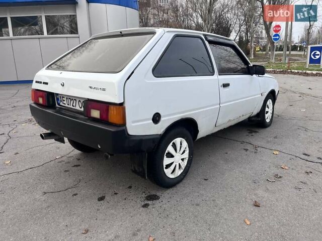 Белый ЗАЗ 1102 Таврія-Нова, объемом двигателя 1.2 л и пробегом 25 тыс. км за 500 $, фото 5 на Automoto.ua