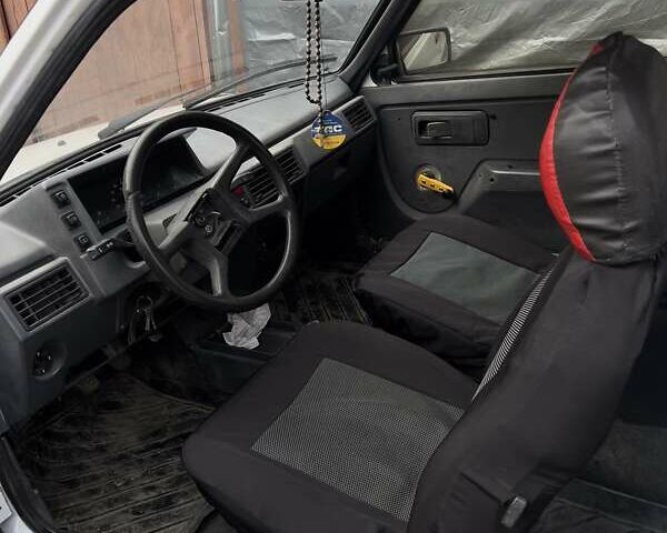 Білий ЗАЗ 1102 Таврія-Нова, об'ємом двигуна 1.2 л та пробігом 396 тис. км за 999 $, фото 11 на Automoto.ua