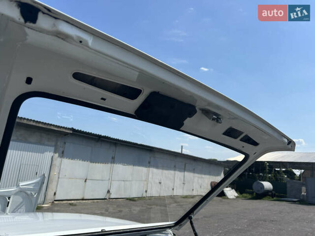 Білий ЗАЗ 1102 Таврія-Нова, об'ємом двигуна 1.09 л та пробігом 40 тис. км за 2000 $, фото 21 на Automoto.ua