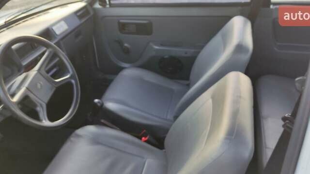 Белый ЗАЗ 1102 Таврія-Нова, объемом двигателя 1.1 л и пробегом 96 тыс. км за 1100 $, фото 3 на Automoto.ua