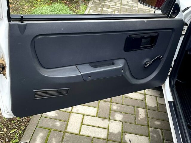 Белый ЗАЗ 1102 Таврия-Нова, объемом двигателя 1.1 л и пробегом 44 тыс. км за 1900 $, фото 8 на Automoto.ua