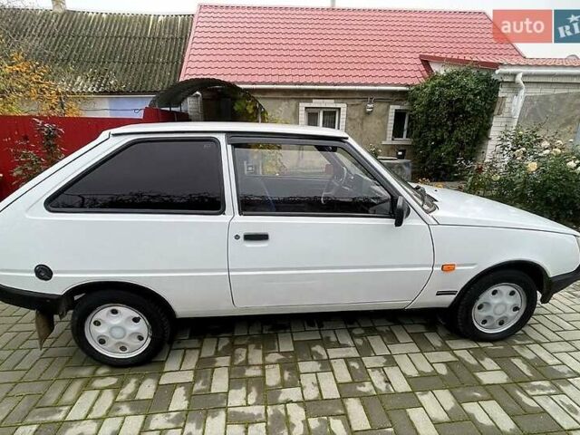 Белый ЗАЗ 1102 Таврія-Нова, объемом двигателя 1.1 л и пробегом 44 тыс. км за 1900 $, фото 9 на Automoto.ua