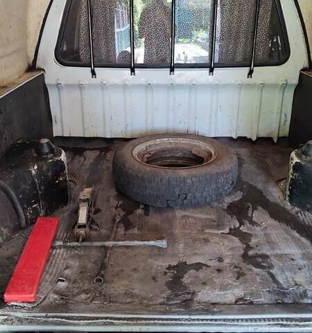 Белый ЗАЗ 1102 Таврія-Нова, объемом двигателя 1.2 л и пробегом 215 тыс. км за 1000 $, фото 10 на Automoto.ua