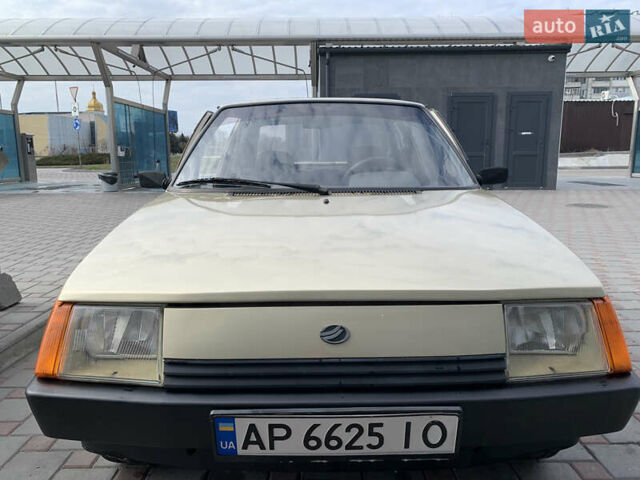 Бежевый ЗАЗ 1102 Таврия-Нова, объемом двигателя 1.2 л и пробегом 117 тыс. км за 1500 $, фото 9 на Automoto.ua