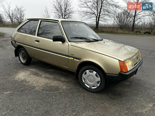 Бежевый ЗАЗ 1102 Таврія-Нова, объемом двигателя 1.2 л и пробегом 85 тыс. км за 1200 $, фото 3 на Automoto.ua