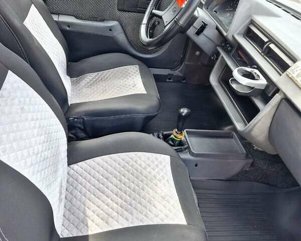Бежевий ЗАЗ 1102 Таврія-Нова, об'ємом двигуна 1.1 л та пробігом 450 тис. км за 990 $, фото 2 на Automoto.ua