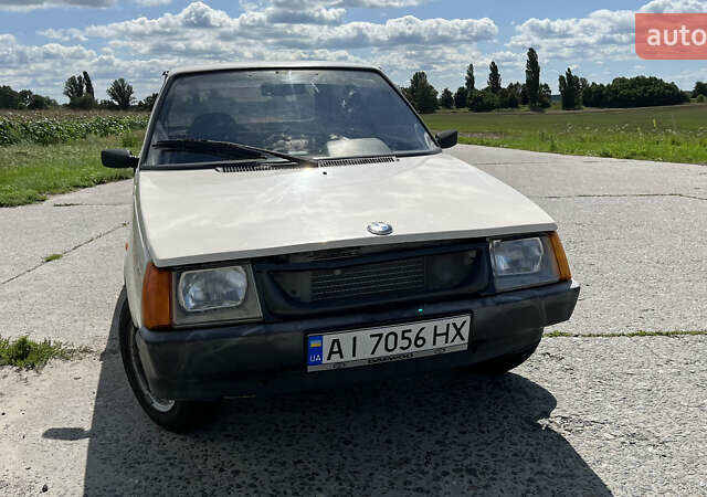 Бежевый ЗАЗ 1102 Таврия-Нова, объемом двигателя 1.09 л и пробегом 166 тыс. км за 1150 $, фото 8 на Automoto.ua