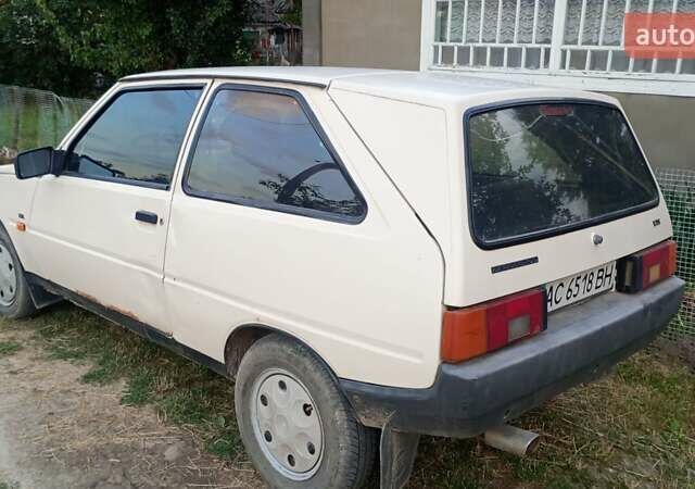Бежевый ЗАЗ 1102 Таврія-Нова, объемом двигателя 1.2 л и пробегом 235 тыс. км за 500 $, фото 4 на Automoto.ua