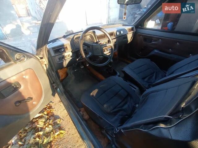 Черный ЗАЗ 1102 Таврия-Нова, объемом двигателя 1.2 л и пробегом 101 тыс. км за 1500 $, фото 3 на Automoto.ua