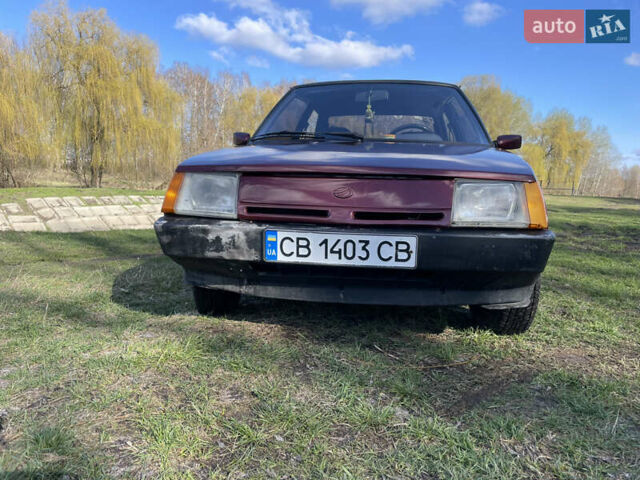 Червоний ЗАЗ 1102 Таврия-Нова, об'ємом двигуна 1.09 л та пробігом 28 тис. км за 1438 $, фото 2 на Automoto.ua