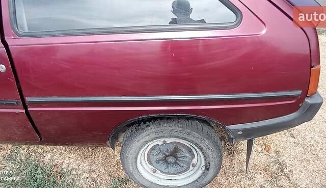Красный ЗАЗ 1102 Таврія-Нова, объемом двигателя 1.09 л и пробегом 130 тыс. км за 1100 $, фото 7 на Automoto.ua