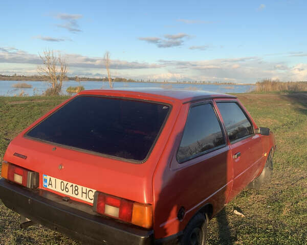 Красный ЗАЗ 1102 Таврія-Нова, объемом двигателя 1.1 л и пробегом 160 тыс. км за 800 $, фото 2 на Automoto.ua