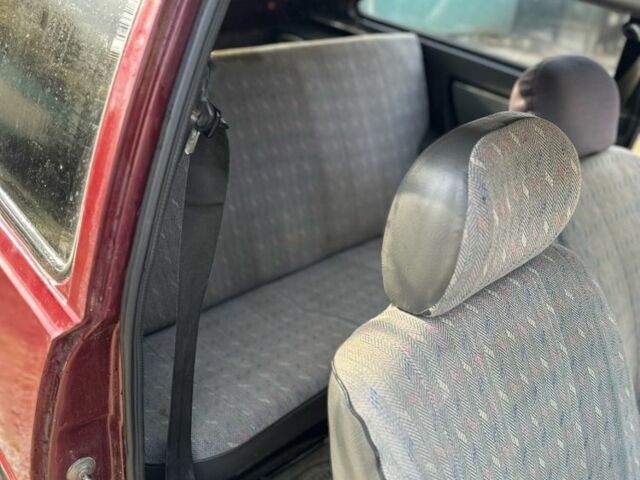 Красный ЗАЗ 1102 Таврия-Нова, объемом двигателя 1.1 л и пробегом 90 тыс. км за 450 $, фото 4 на Automoto.ua