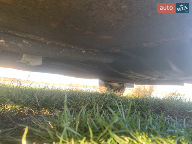 Красный ЗАЗ 1102 Таврія-Нова, объемом двигателя 1.1 л и пробегом 160 тыс. км за 800 $, фото 26 на Automoto.ua