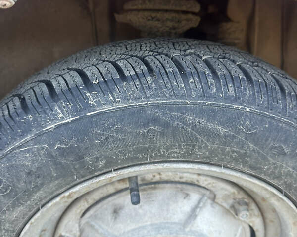 Красный ЗАЗ 1102 Таврія-Нова, объемом двигателя 1.09 л и пробегом 68 тыс. км за 550 $, фото 11 на Automoto.ua