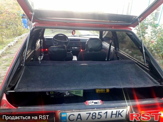 Красный ЗАЗ 1102 Таврия-Нова, объемом двигателя 1.1 л и пробегом 137 тыс. км за 800 $, фото 2 на Automoto.ua