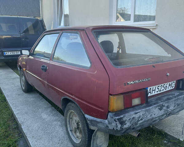 Красный ЗАЗ 1102 Таврія-Нова, объемом двигателя 1.09 л и пробегом 68 тыс. км за 550 $, фото 3 на Automoto.ua
