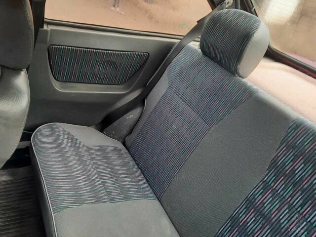 Красный ЗАЗ 1102 Таврия-Нова, объемом двигателя 1.2 л и пробегом 878 тыс. км за 900 $, фото 5 на Automoto.ua