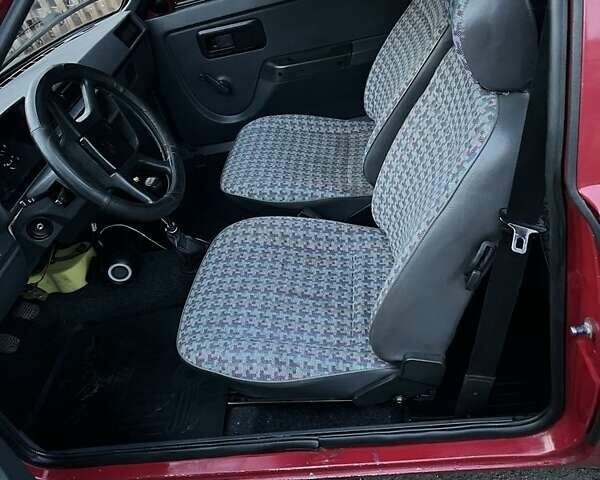 Красный ЗАЗ 1102 Таврія-Нова, объемом двигателя 1.2 л и пробегом 92 тыс. км за 1100 $, фото 6 на Automoto.ua