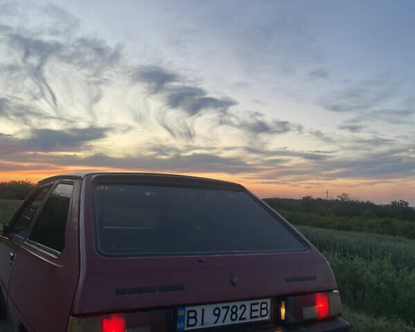 Красный ЗАЗ 1102 Таврія-Нова, объемом двигателя 1.1 л и пробегом 235 тыс. км за 900 $, фото 2 на Automoto.ua