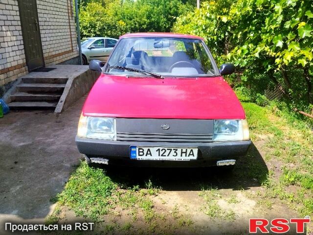 Червоний ЗАЗ 1102 Таврия-Нова, об'ємом двигуна 1.1 л та пробігом 150 тис. км за 800 $, фото 1 на Automoto.ua
