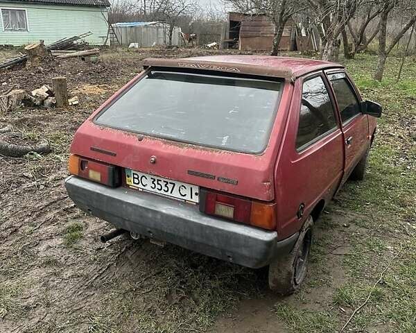 Красный ЗАЗ 1102 Таврія-Нова, объемом двигателя 1.1 л и пробегом 400 тыс. км за 450 $, фото 1 на Automoto.ua