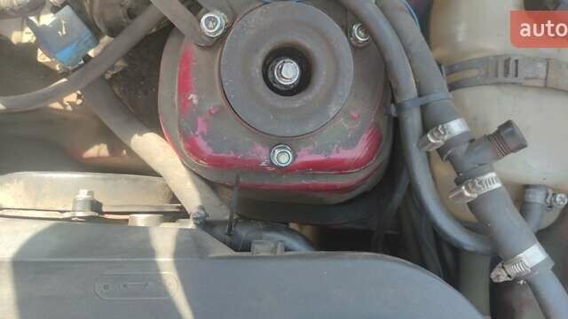 Красный ЗАЗ 1102 Таврия-Нова, объемом двигателя 1.2 л и пробегом 188 тыс. км за 650 $, фото 14 на Automoto.ua