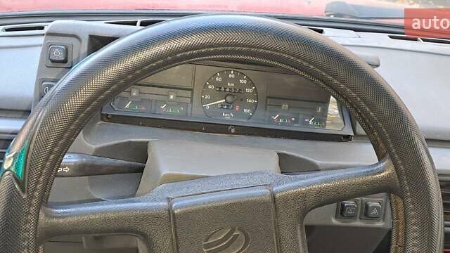 Красный ЗАЗ 1102 Таврія-Нова, объемом двигателя 1.2 л и пробегом 159 тыс. км за 1200 $, фото 10 на Automoto.ua