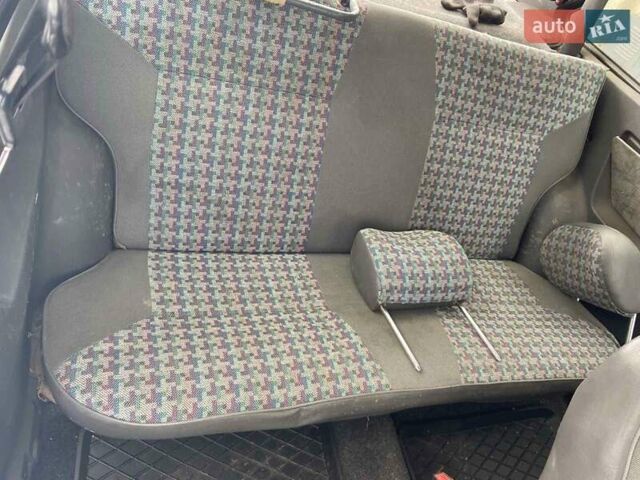 Красный ЗАЗ 1102 Таврия-Нова, объемом двигателя 1.3 л и пробегом 97 тыс. км за 900 $, фото 3 на Automoto.ua