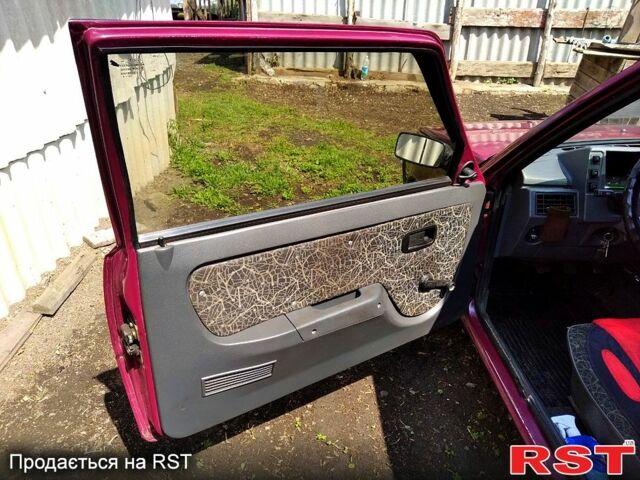 Красный ЗАЗ 1102 Таврия-Нова, объемом двигателя 1.2 л и пробегом 95 тыс. км за 1150 $, фото 2 на Automoto.ua
