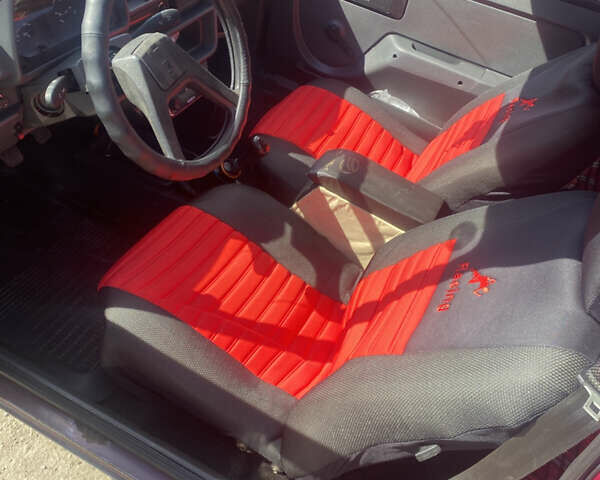 Красный ЗАЗ 1102 Таврия-Нова, объемом двигателя 1.1 л и пробегом 140 тыс. км за 900 $, фото 6 на Automoto.ua