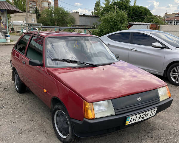 Красный ЗАЗ 1102 Таврия-Нова, объемом двигателя 1.2 л и пробегом 25 тыс. км за 2000 $, фото 6 на Automoto.ua