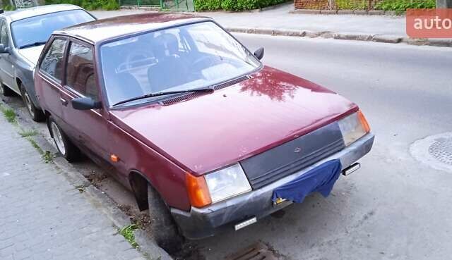 Красный ЗАЗ 1102 Таврія-Нова, объемом двигателя 1.09 л и пробегом 157 тыс. км за 858 $, фото 5 на Automoto.ua