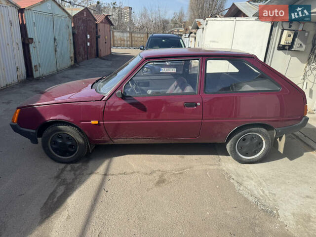 Красный ЗАЗ 1102 Таврия-Нова, объемом двигателя 1.1 л и пробегом 13 тыс. км за 1800 $, фото 1 на Automoto.ua