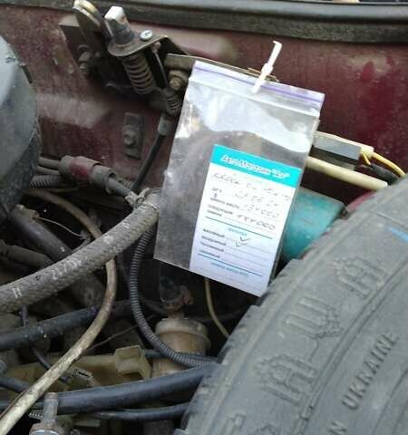 Червоний ЗАЗ 1102 Таврія-Нова, об'ємом двигуна 1.2 л та пробігом 142 тис. км за 1150 $, фото 8 на Automoto.ua