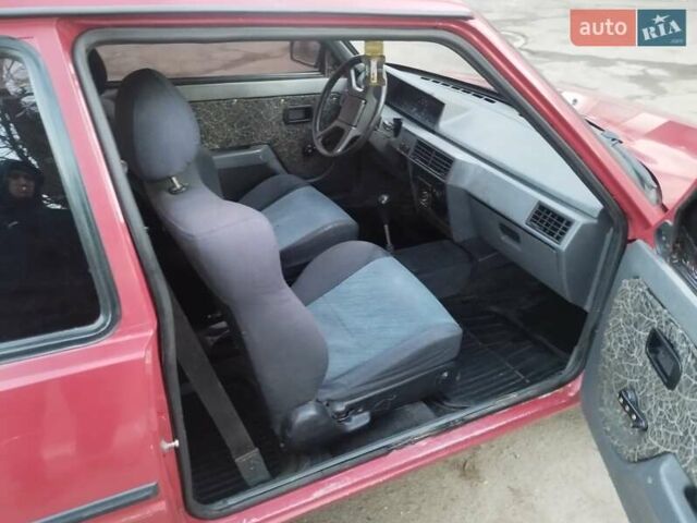 Червоний ЗАЗ 1102 Таврия-Нова, об'ємом двигуна 1.2 л та пробігом 140 тис. км за 600 $, фото 3 на Automoto.ua