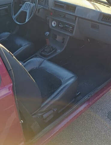 Красный ЗАЗ 1102 Таврія-Нова, объемом двигателя 1.09 л и пробегом 168 тыс. км за 1200 $, фото 5 на Automoto.ua