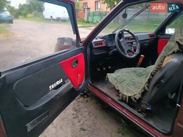 Червоний ЗАЗ 1102 Таврія-Нова, об'ємом двигуна 1.2 л та пробігом 550 тис. км за 650 $, фото 13 на Automoto.ua