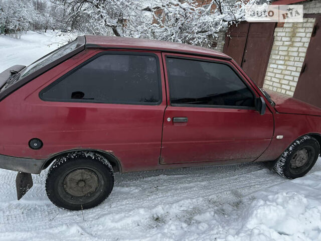 Червоний ЗАЗ 1102 Таврия-Нова, об'ємом двигуна 1.2 л та пробігом 200 тис. км за 850 $, фото 4 на Automoto.ua