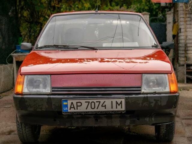 Красный ЗАЗ 1102 Таврія-Нова, объемом двигателя 1.2 л и пробегом 320 тыс. км за 750 $, фото 10 на Automoto.ua
