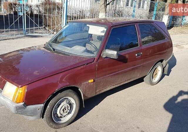 Красный ЗАЗ 1102 Таврия-Нова, объемом двигателя 1.2 л и пробегом 83 тыс. км за 1600 $, фото 1 на Automoto.ua