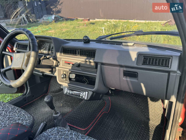 Красный ЗАЗ 1102 Таврія-Нова, объемом двигателя 1.2 л и пробегом 34 тыс. км за 2550 $, фото 19 на Automoto.ua