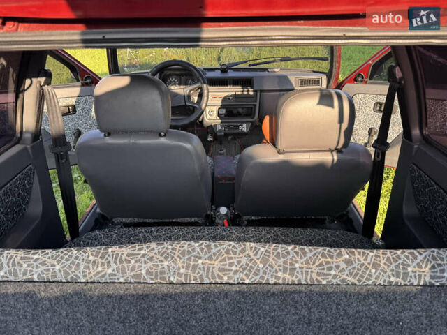 Красный ЗАЗ 1102 Таврія-Нова, объемом двигателя 1.2 л и пробегом 34 тыс. км за 2550 $, фото 16 на Automoto.ua