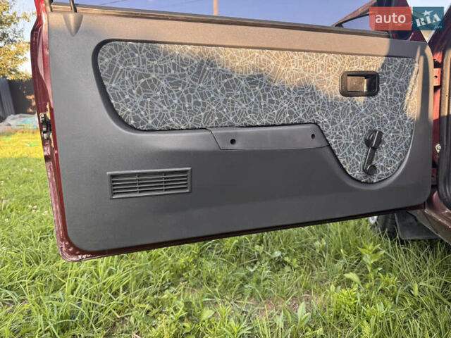 Красный ЗАЗ 1102 Таврія-Нова, объемом двигателя 1.2 л и пробегом 34 тыс. км за 2550 $, фото 24 на Automoto.ua